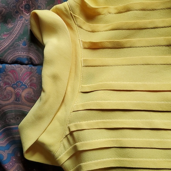Shirt Tops (bundle of three) by Laureen Lee and... - Picture 16 of 17